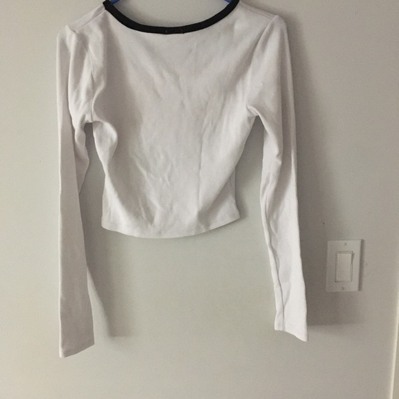 Lucky Babe long sleeve crop top - Picture 2 of 2
